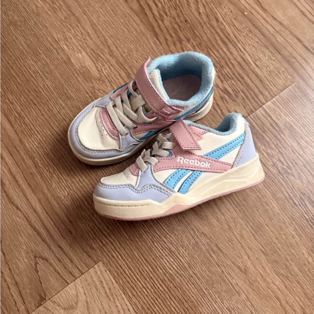 Toddler Girl Reebok Sneakers Size 8